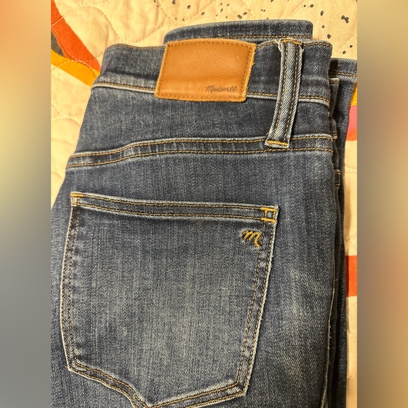 Woman’s size 27 Madewell Skinny Jeans - Picture 5 of 5